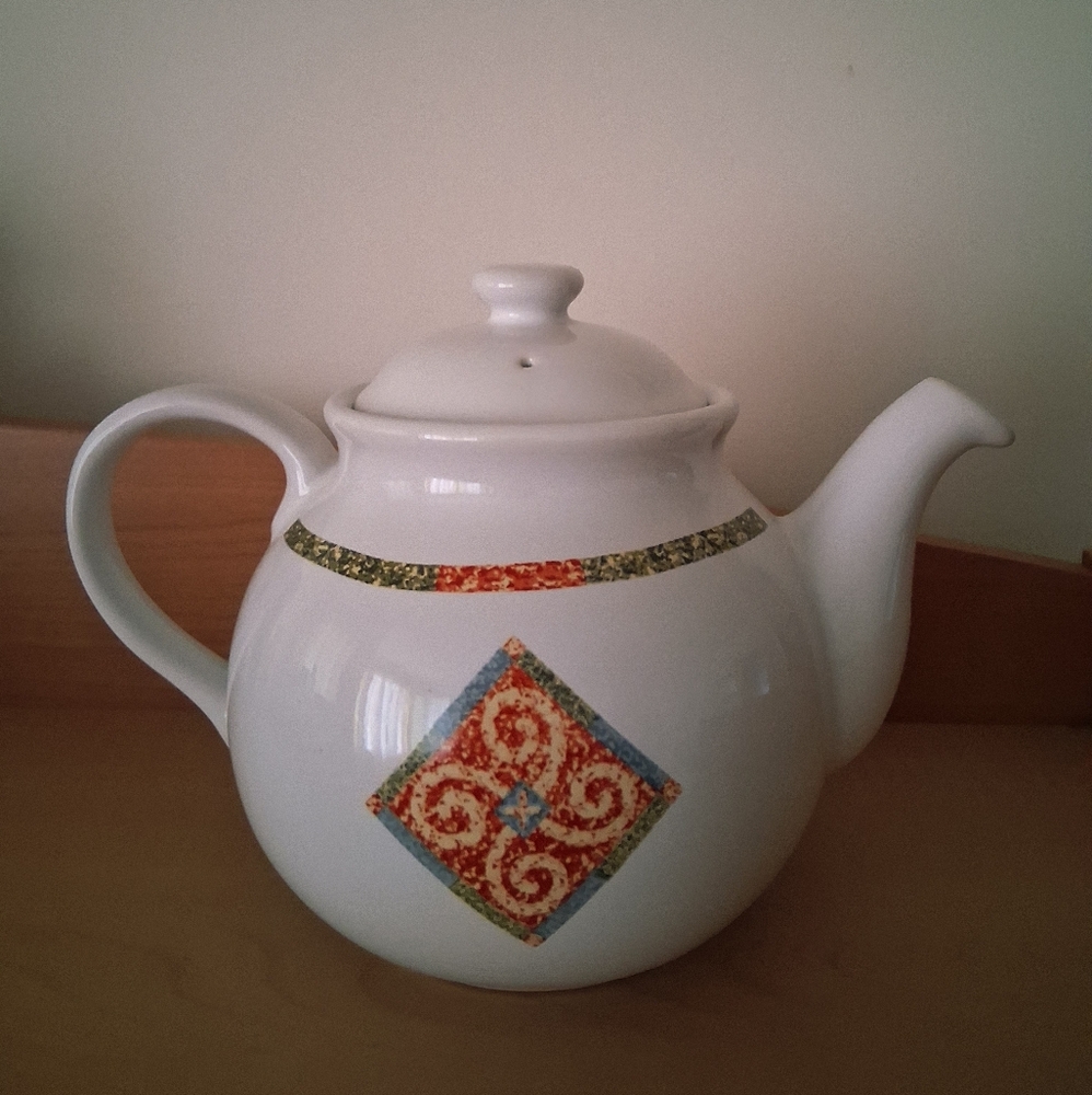 Elegant White Teapot with Colorful Design 1L